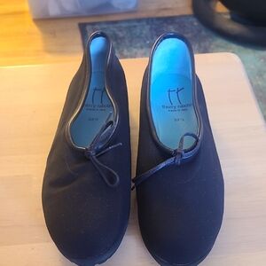 Thierry Rabotin Elegant Black Flats with Bow